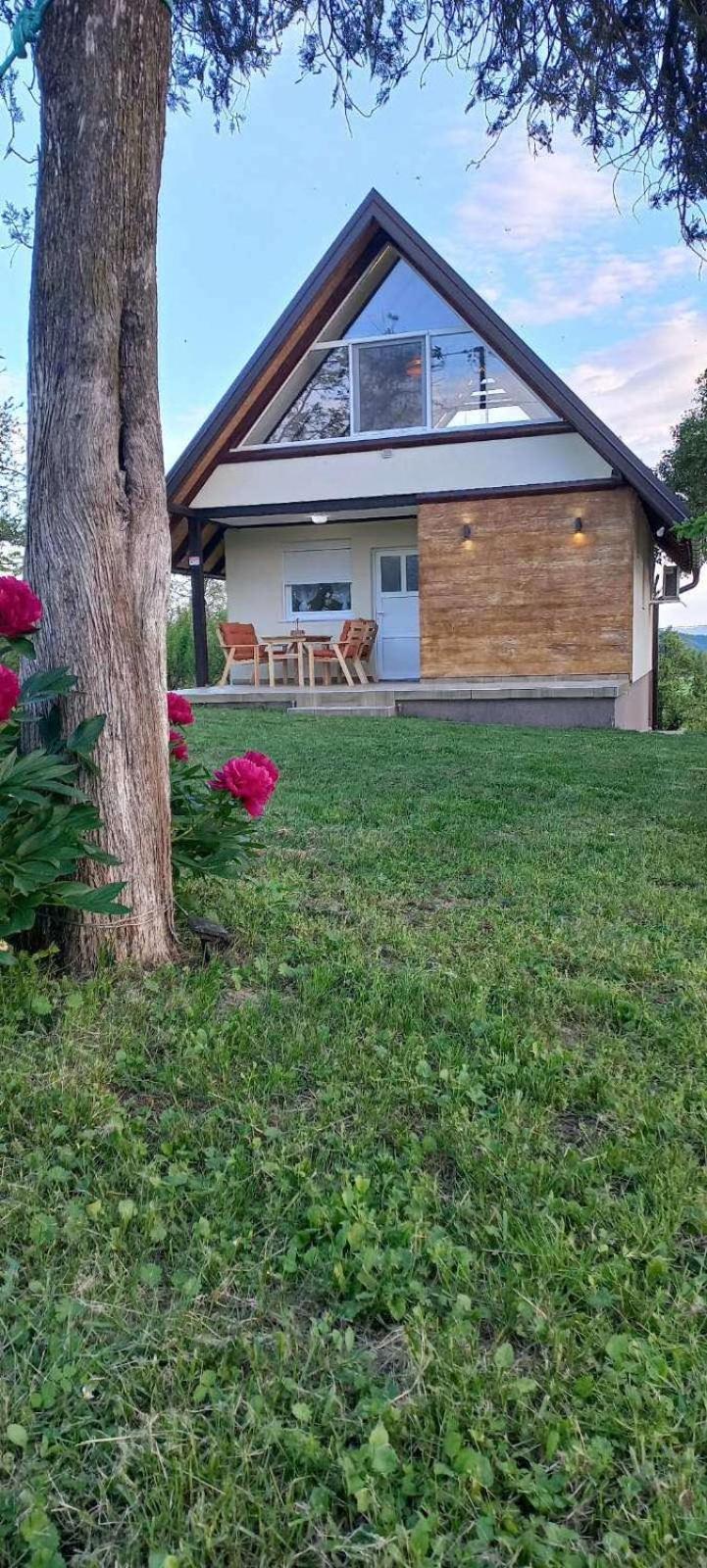 Vikendica Zivkovic * Lazarevac